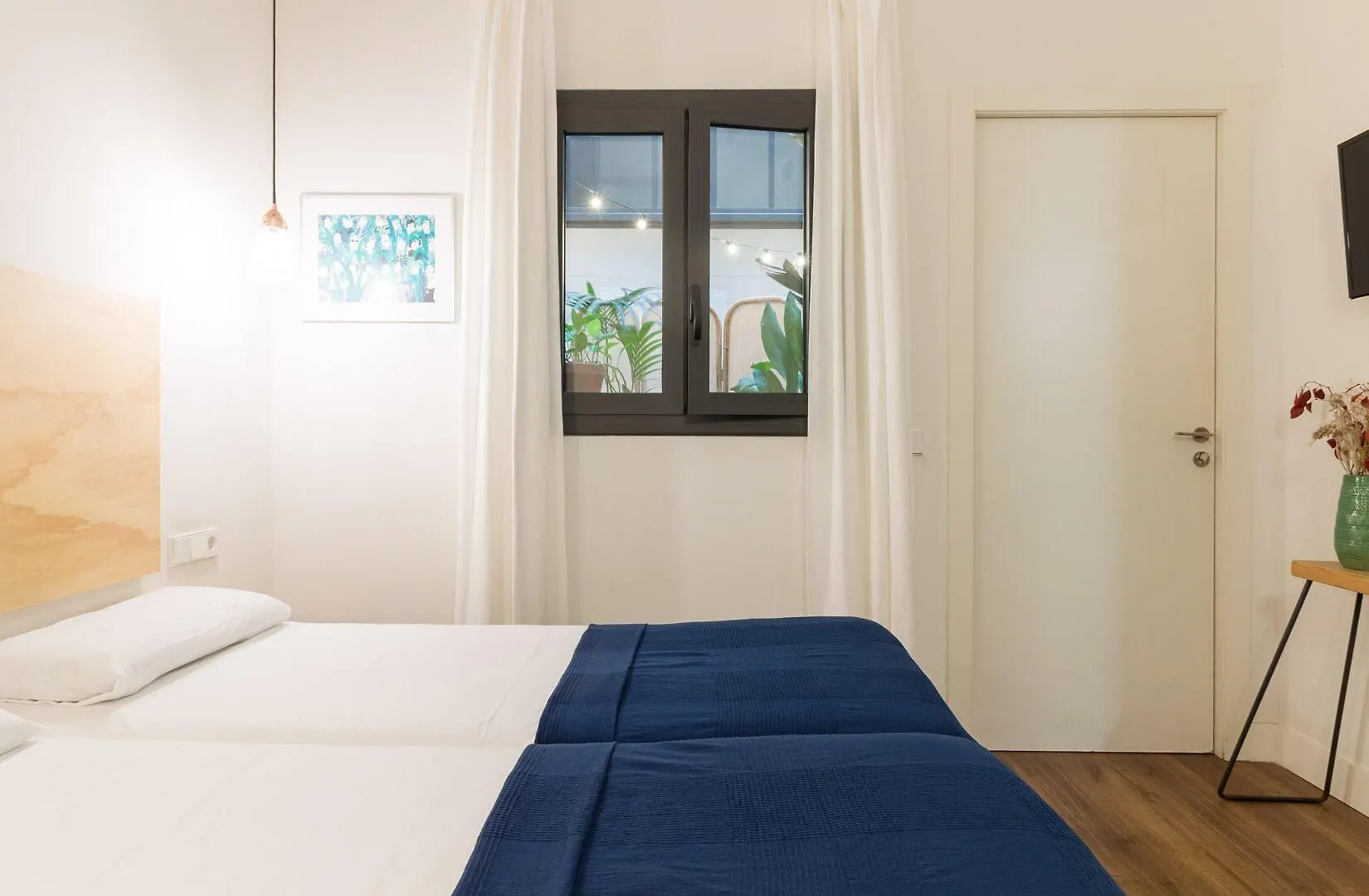 Magatzem 128 Guest House Barcelona