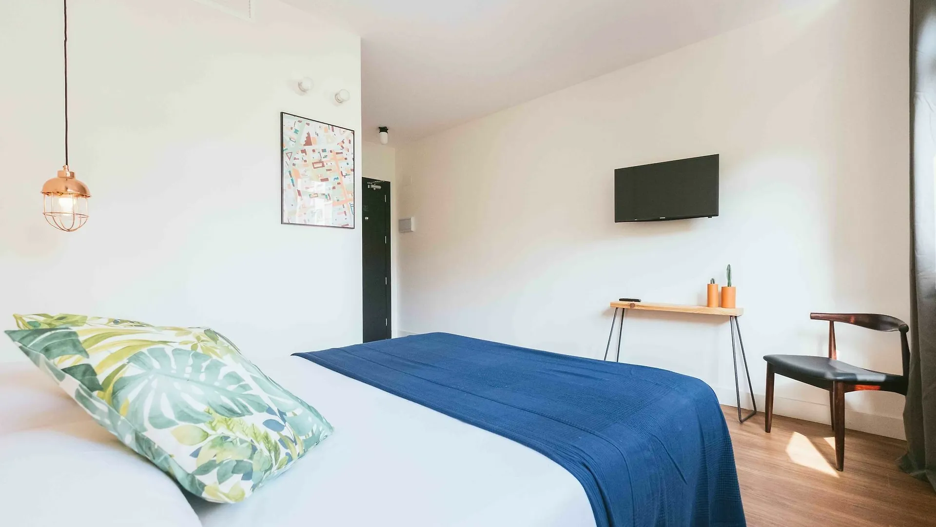 Magatzem 128 Guest House Barcelona