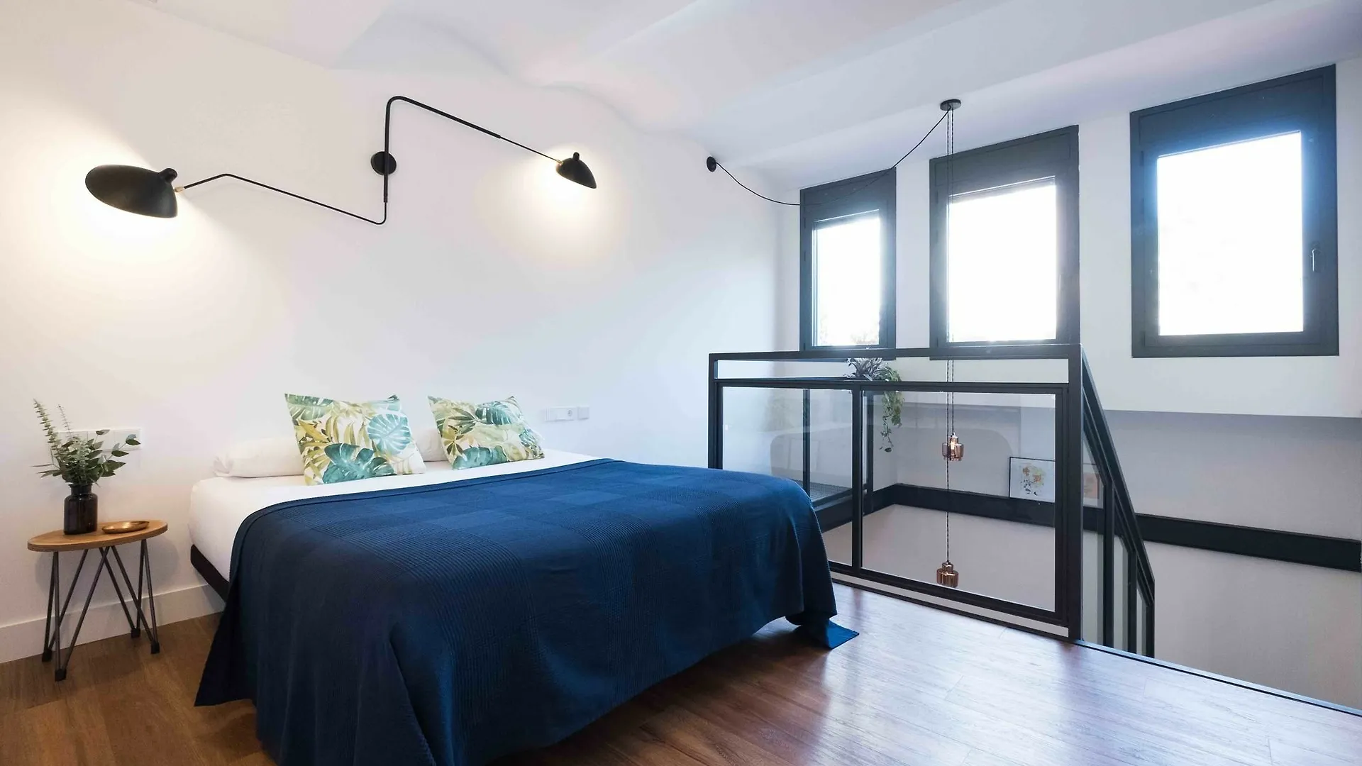 Magatzem 128 Guest House Barcelona Spain