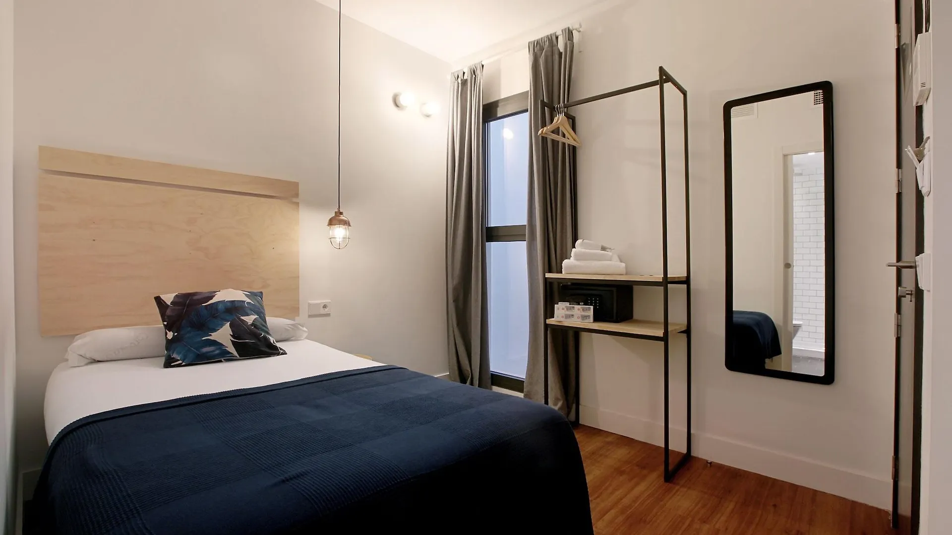 ***  Magatzem 128 Guest House Barcelona Spain