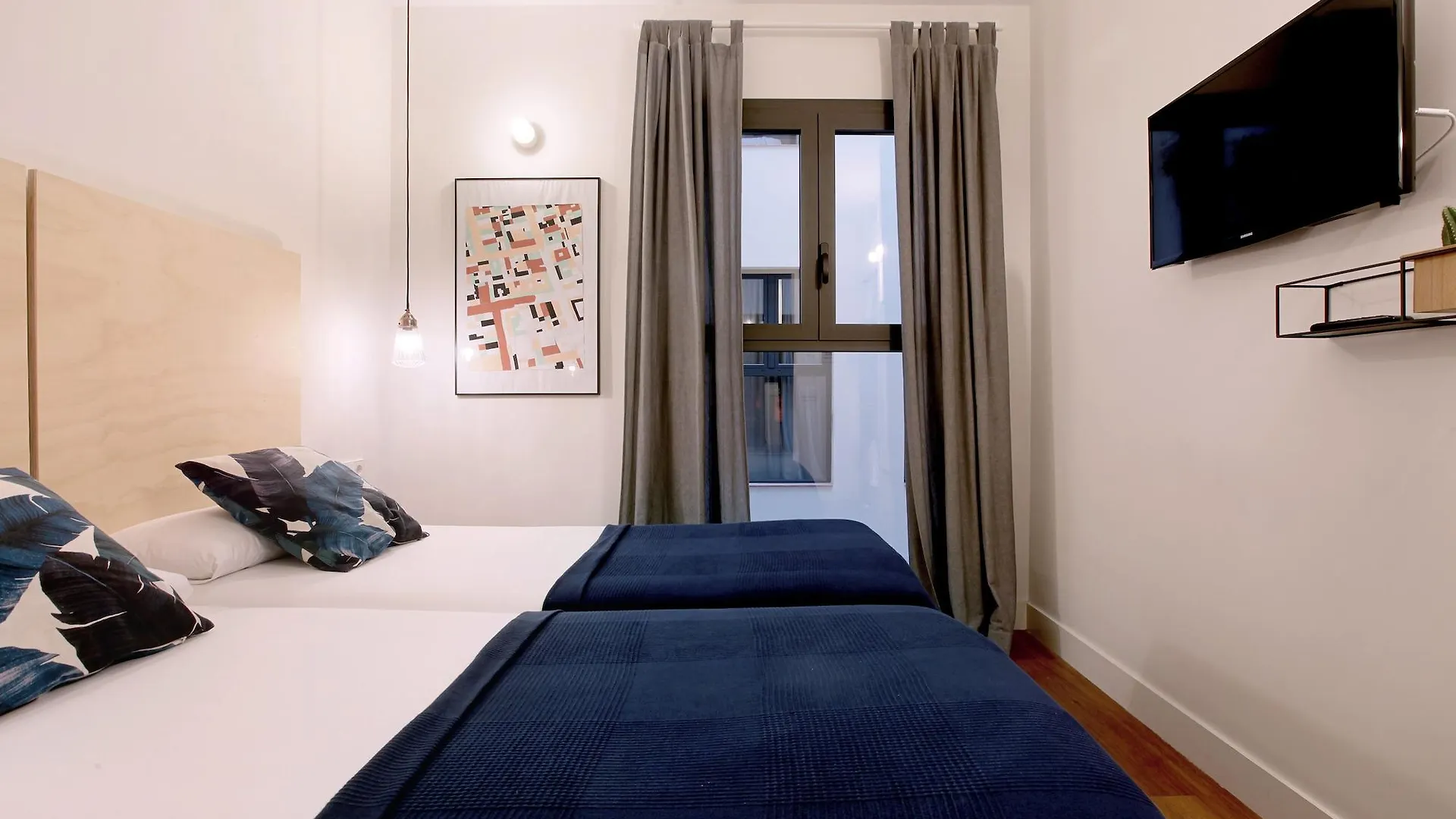 Magatzem 128 Guest House Barcelona Spain