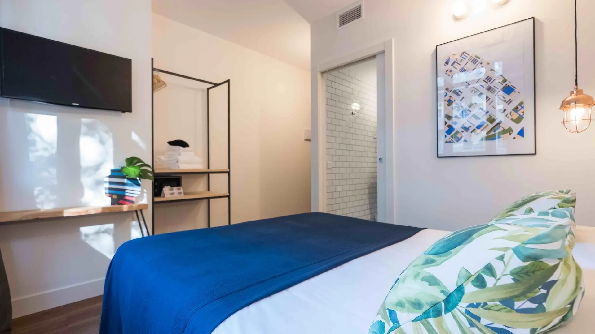 Magatzem 128 Guest House Barcelona