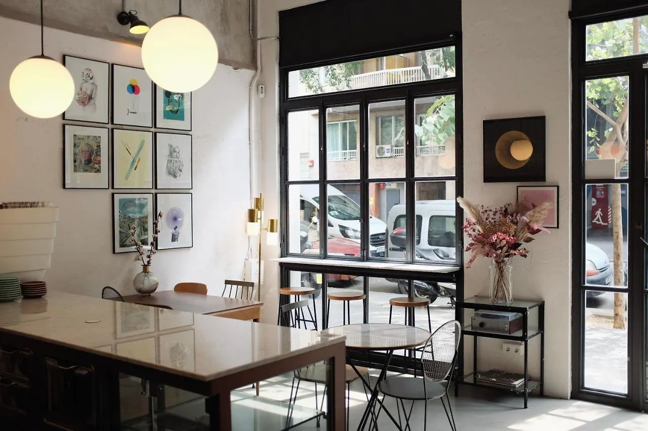 Magatzem 128 Guest House Barcelona Spain