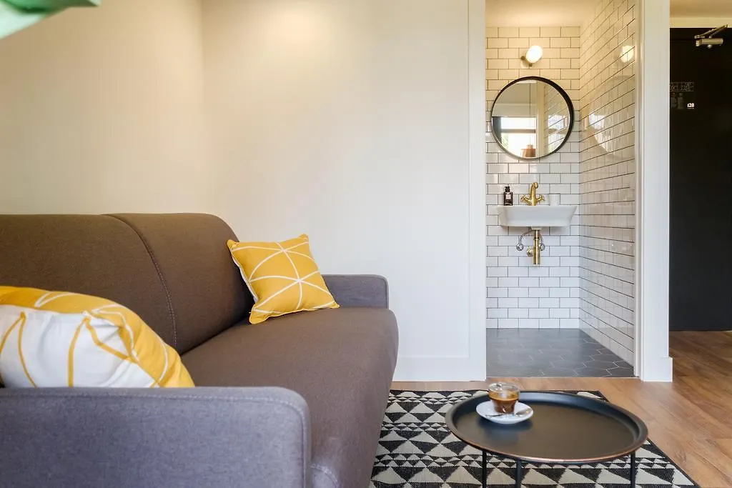 Magatzem 128 Guest House Barcelona