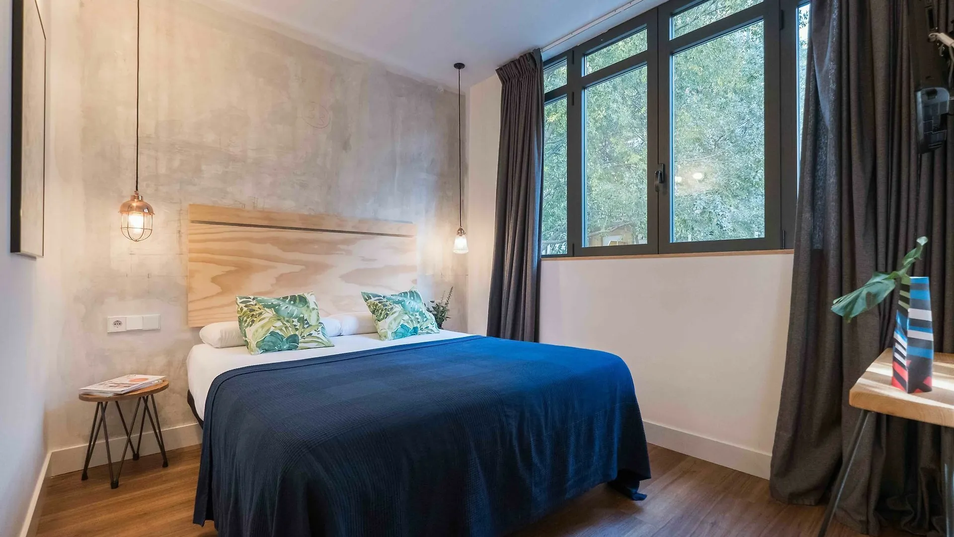 Magatzem 128 Guest House Barcelona