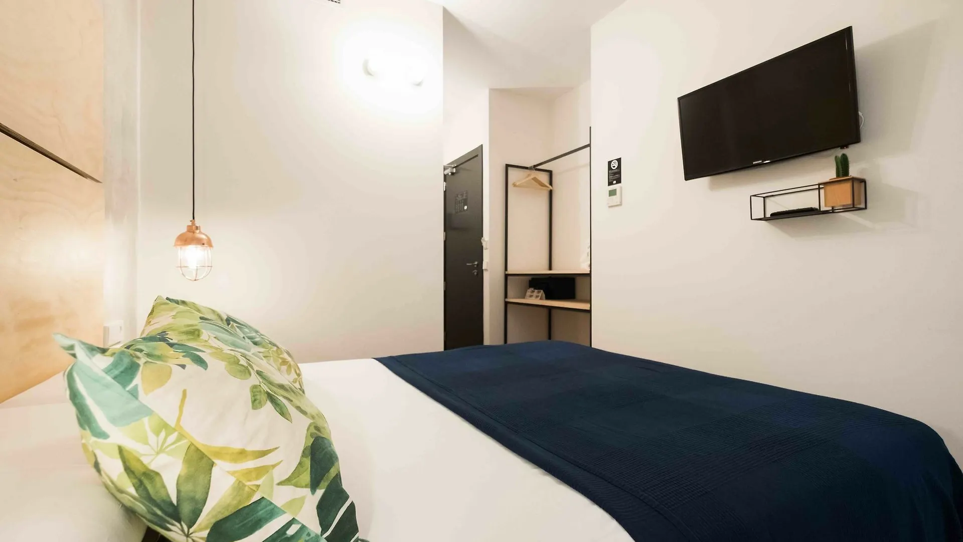 Magatzem 128 Guest House Barcelona
